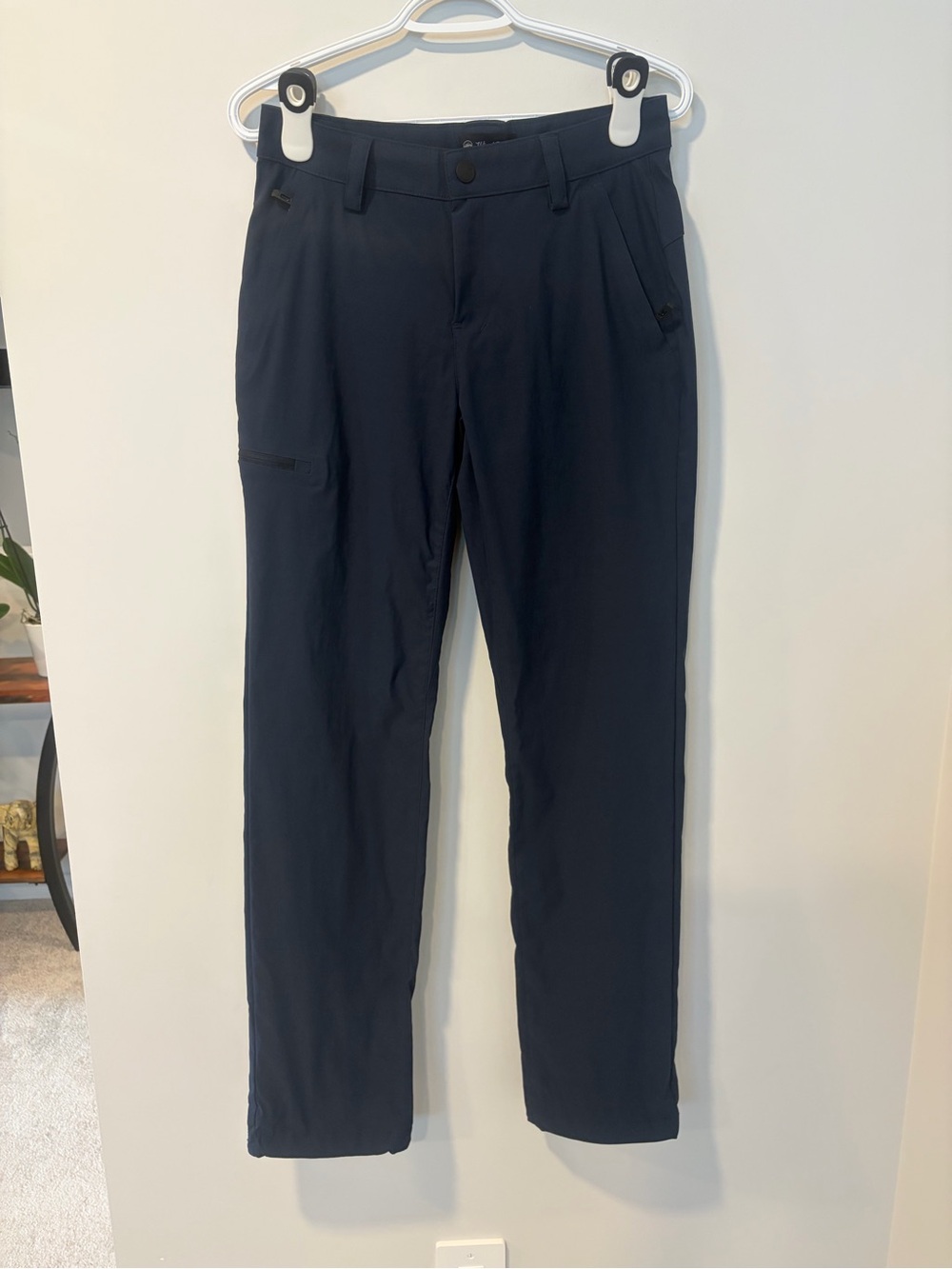 Never Worn! WindRiver HyperDri Navy Blue Hiking Pants Zippered Pockets